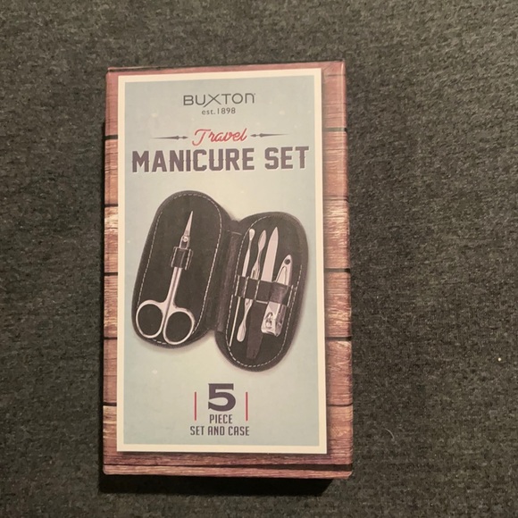 Buxton Other - Travel manicure set